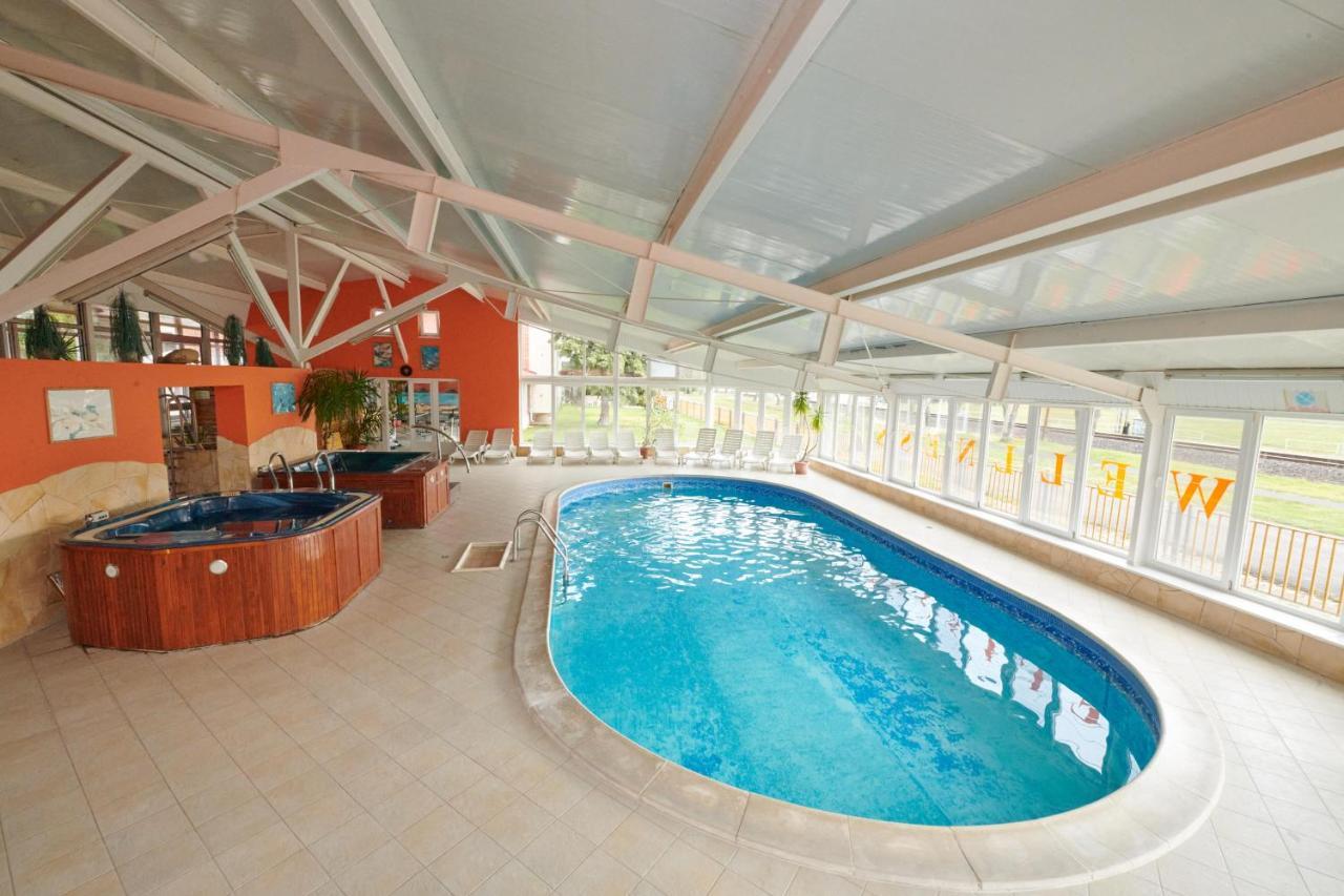 Hotel Lido Retro Balaton Vonyarcvashegy Exterior foto